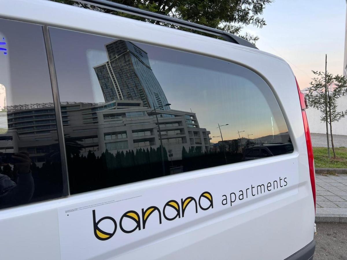 Banana Apartments Batumi Bagian luar foto