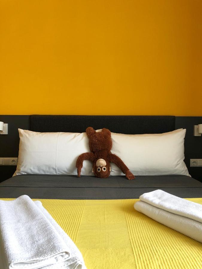 Banana Apartments Batumi Bagian luar foto